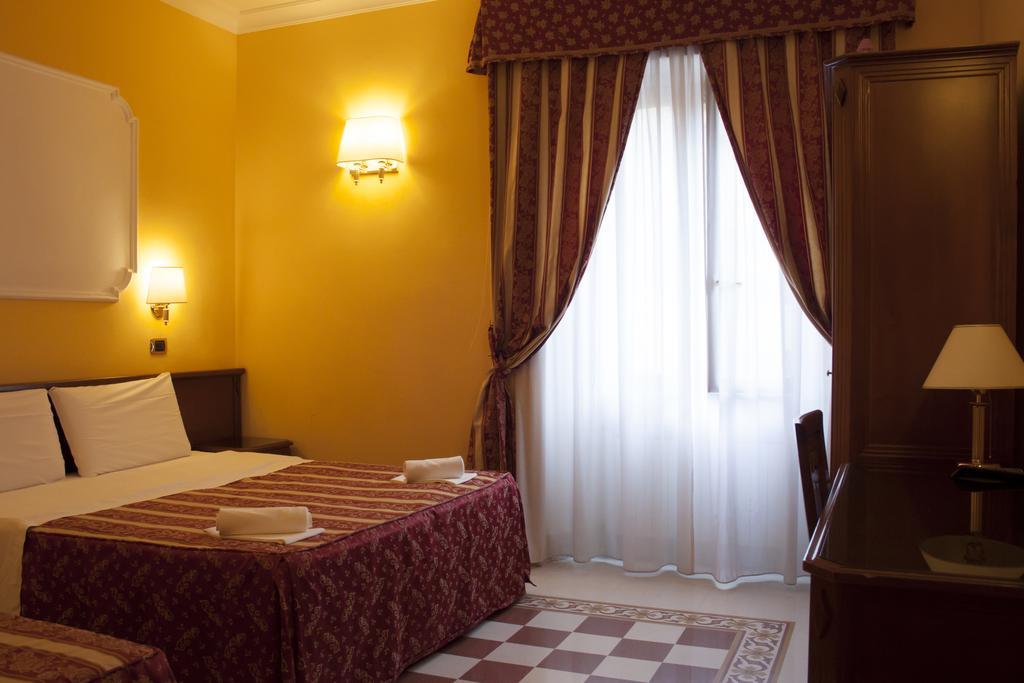 Chambre Triple