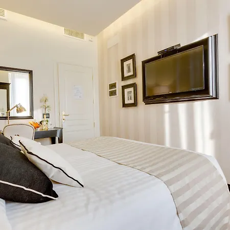 Bellezza Al Colosseo - B&B&Apts-3