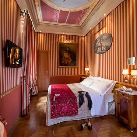 The Inn At The Spanish Steps-2