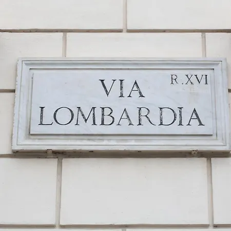 Piccolo di Piazza di Spagna Suites-3