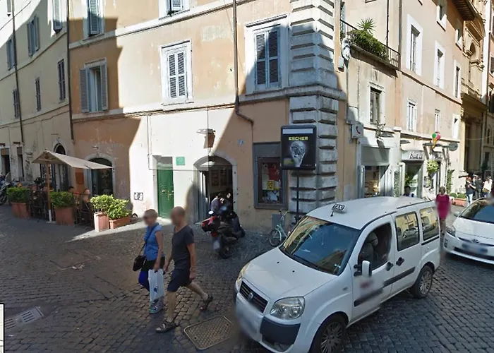 Navona First Rooms