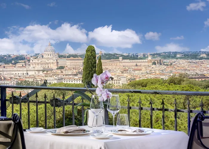 Splendide Royal - The Leading s Of The World
