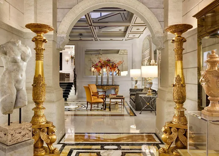 Splendide Royal - The Leading s Of The World