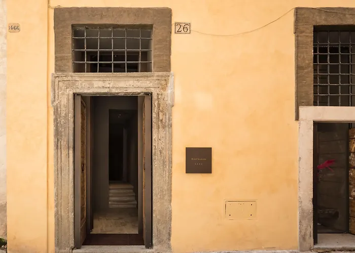 Boutique hotel only: Hotel Scenario